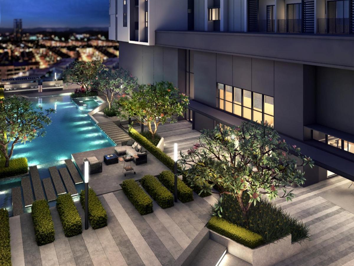 Bunga Suite At Lucentia Bbcc Kuala Lumpur Exterior photo