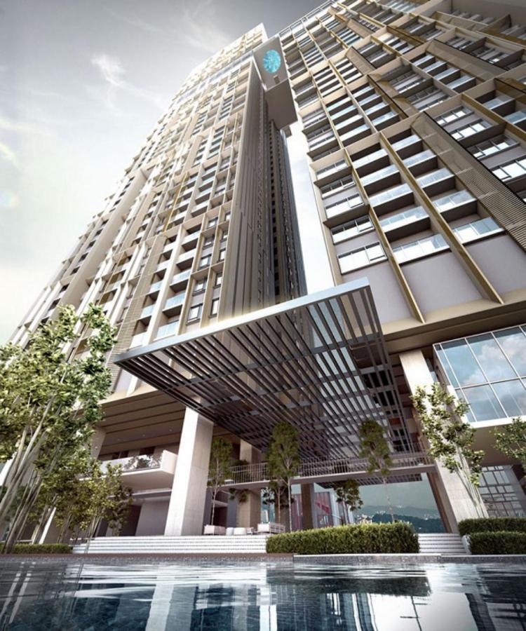 Bunga Suite At Lucentia Bbcc Kuala Lumpur Exterior photo
