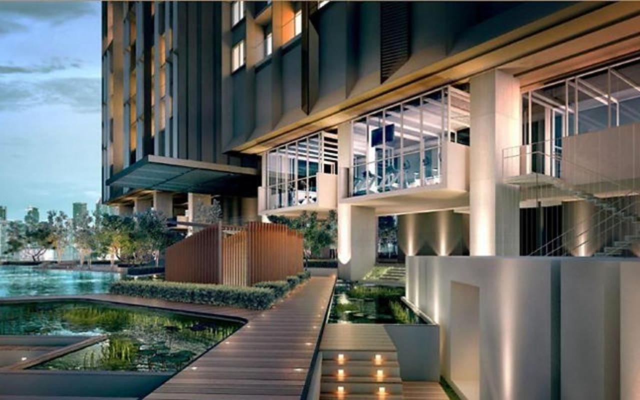 Bunga Suite At Lucentia Bbcc Kuala Lumpur Exterior photo