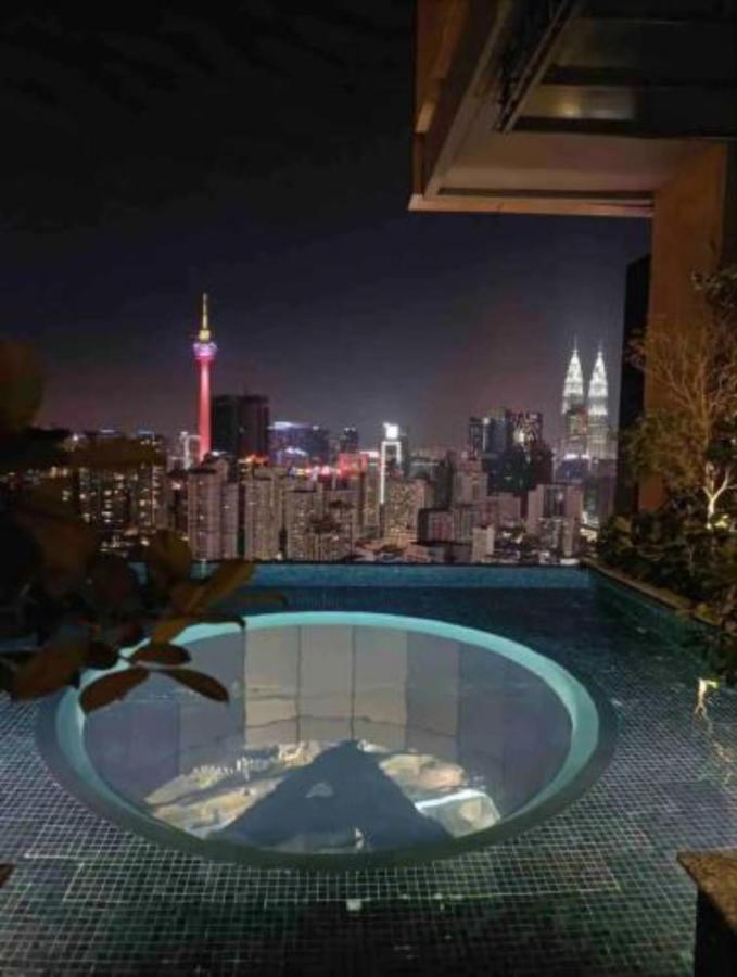 Bunga Suite At Lucentia Bbcc Kuala Lumpur Exterior photo