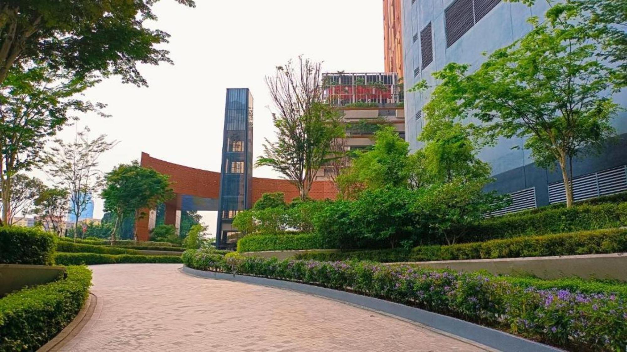 Bunga Suite At Lucentia Bbcc Kuala Lumpur Exterior photo